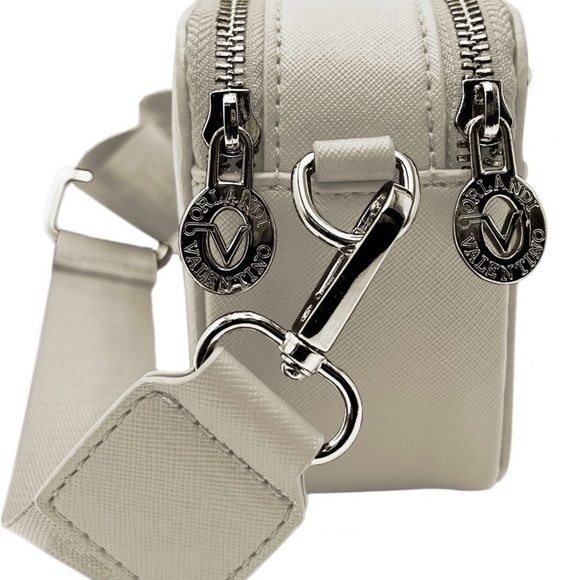 Valentino Orlandi Camera Bag MSRP $160🔥🔥🔥 - Picture 5 of 6